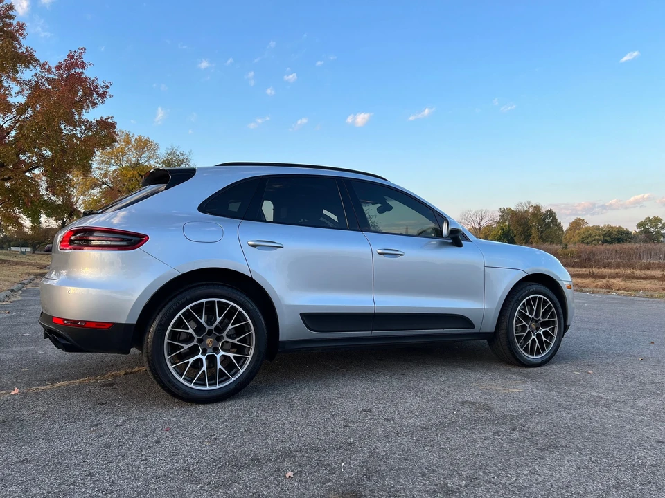 2016 Porsche Macan S - Image 5 of 24