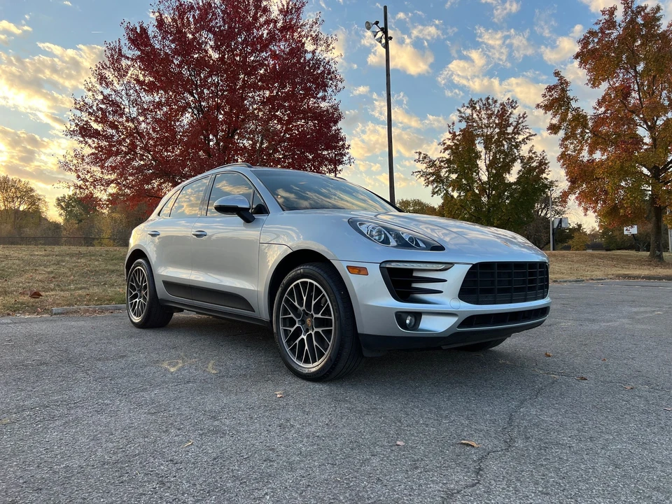 2016 Porsche Macan S - Image 24 of 24