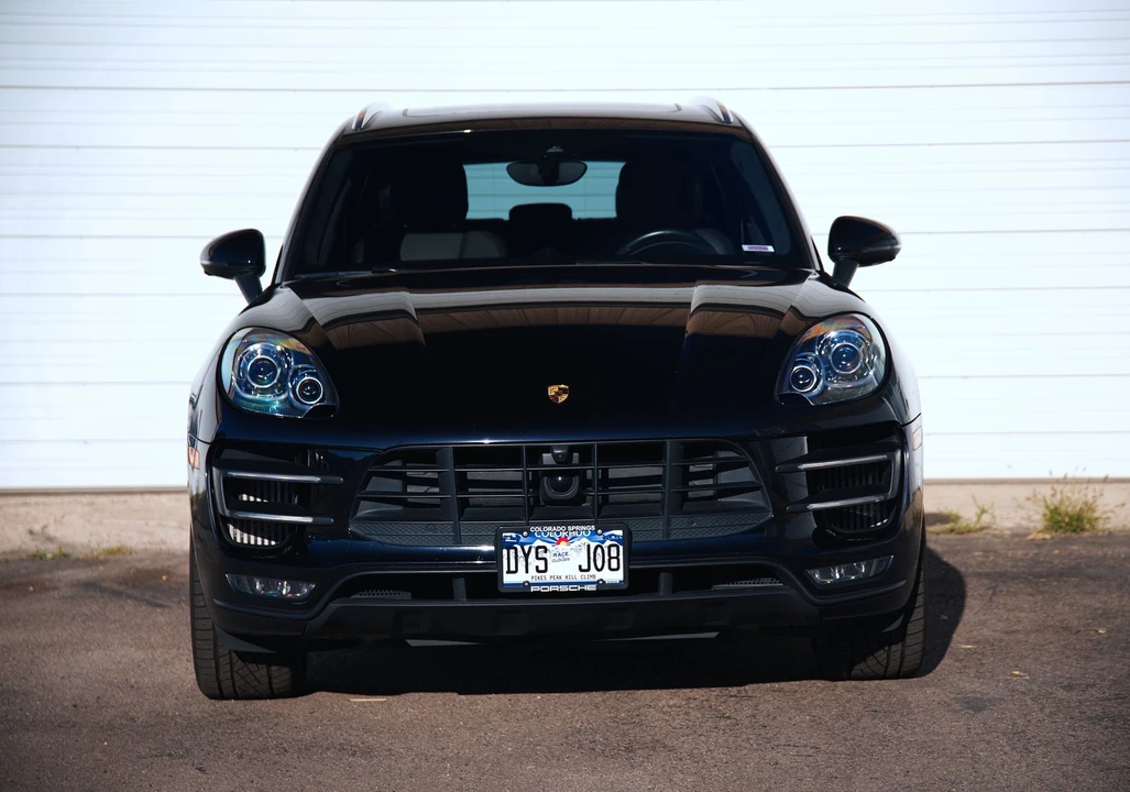 2016 Porsche Macan Turbo - Image 3 of 30
