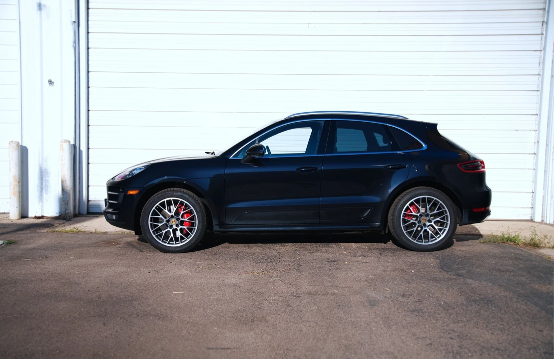 2016 Porsche Macan Turbo - Image 5 of 30