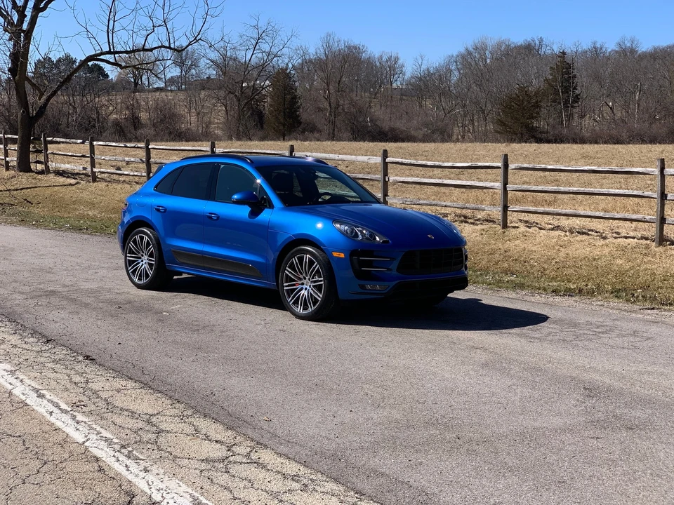 2016 Porsche Macan Turbo - Image 2 of 12