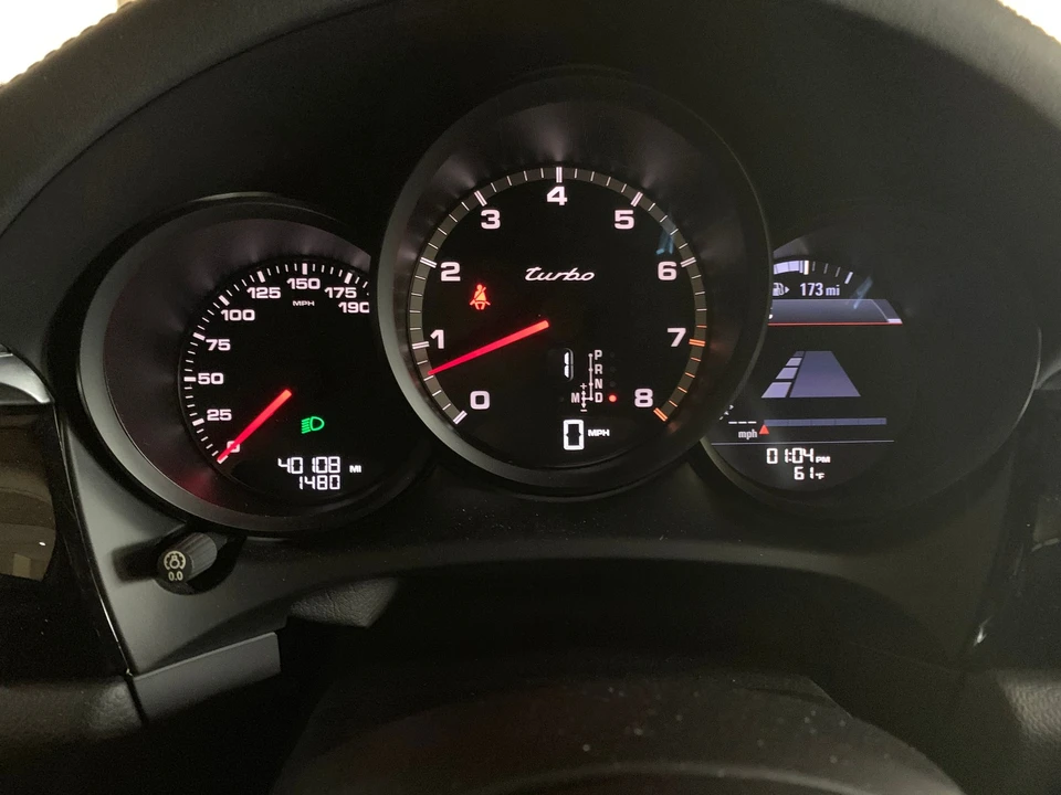 2016 Porsche Macan Turbo - Image 6 of 12