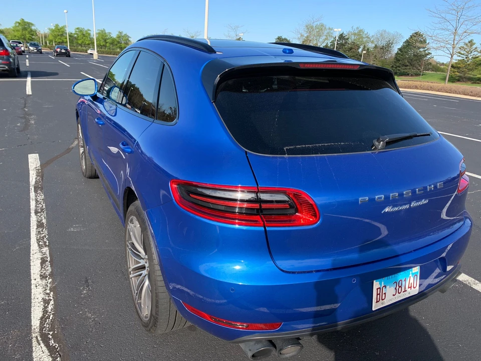 2016 Porsche Macan Turbo - Image 7 of 12