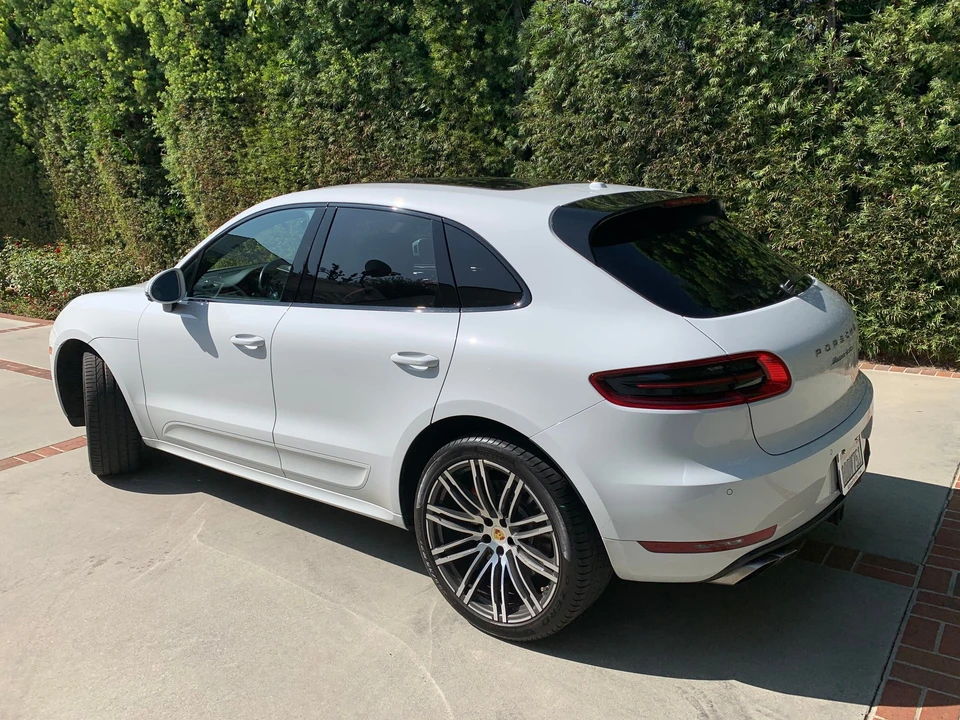 2016 Porsche Macan Turbo - Image 7 of 31