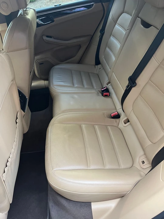 2016 Porsche Macan Turbo - Image 6 of 13