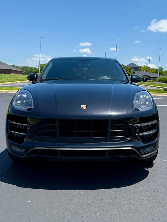 2016 Porsche Macan Turbo - Image 4 of 27