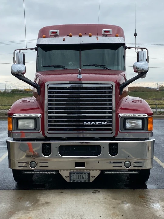 2016 Mack - Image 10 of 21