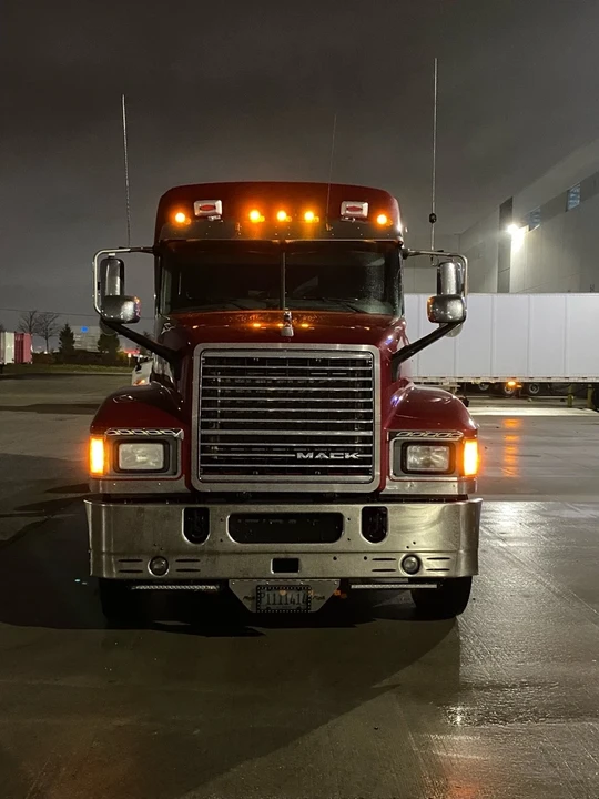 2016 Mack - Image 17 of 21
