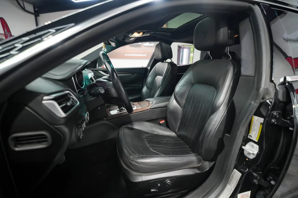 2016 Maserati Ghibli 3rd Gen - Image 19 of 20
