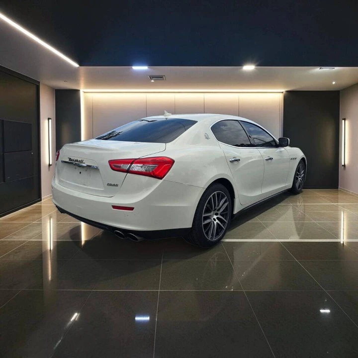2016 Maserati Ghibli 3rd Gen - Image 4 of 20