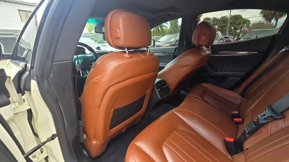 2016 Maserati Ghibli 3rd Gen - Image 13 of 20