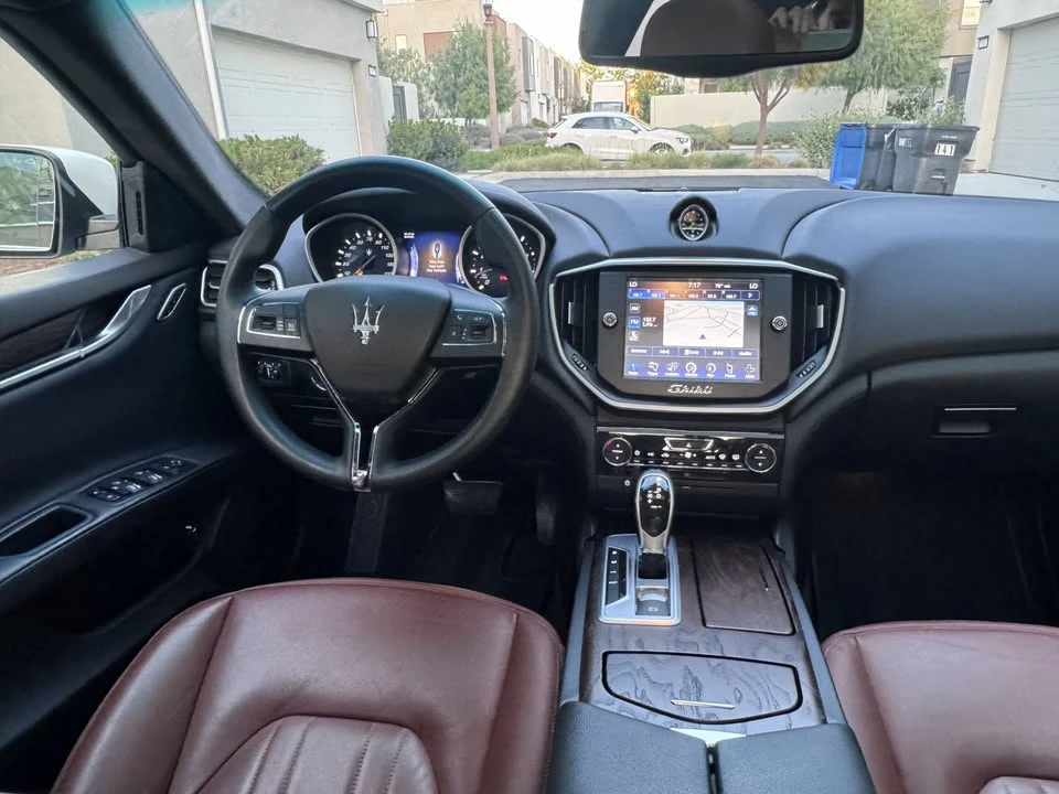 2016 Maserati Ghibli 3rd Gen - Image 15 of 20