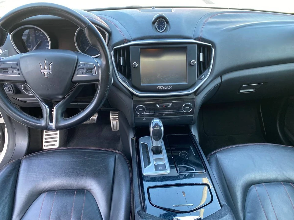 2016 Maserati Ghibli 3rd Gen - Image 9 of 21