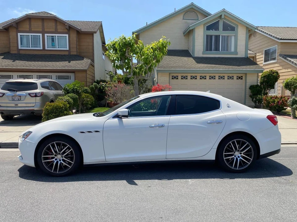 2016 Maserati Ghibli 3rd Gen - Image 5 of 21