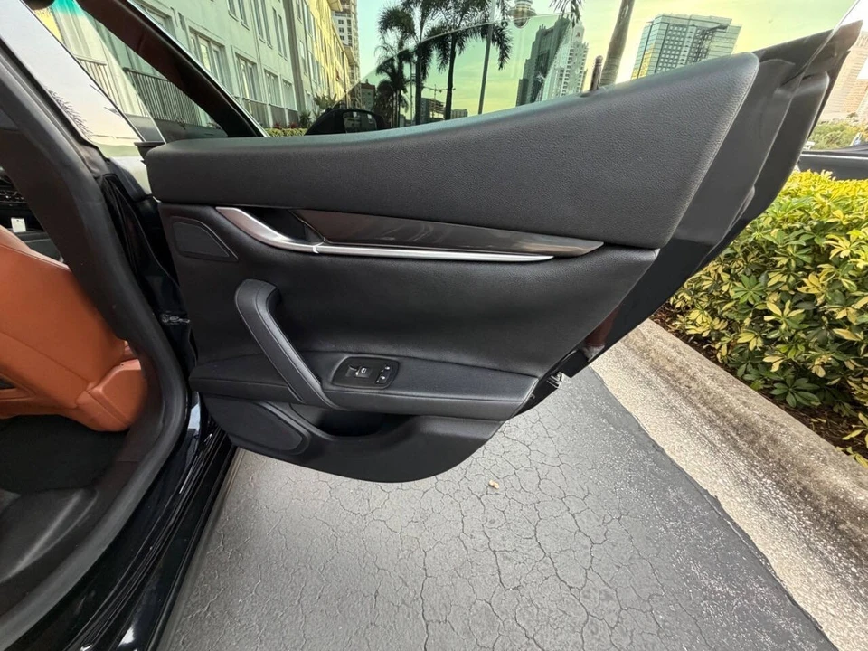 2016 Maserati Ghibli 3rd Gen - Image 20 of 30