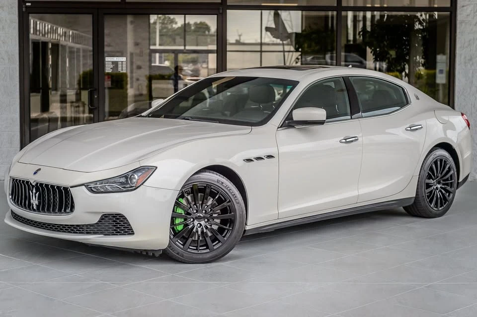 2016 Maserati Ghibli 3rd Gen - Image 2 of 20