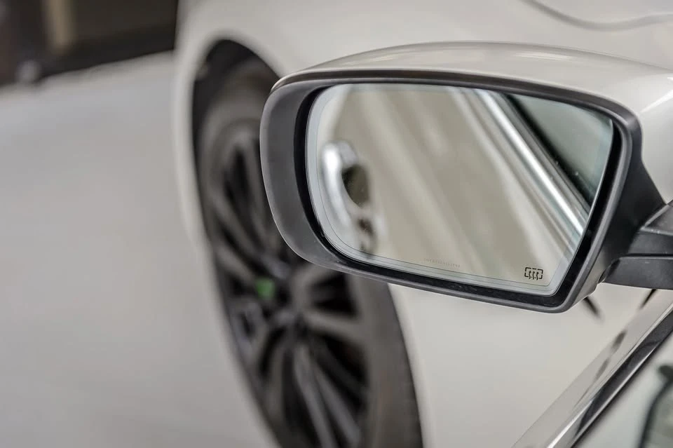 2016 Maserati Ghibli 3rd Gen - Image 13 of 20