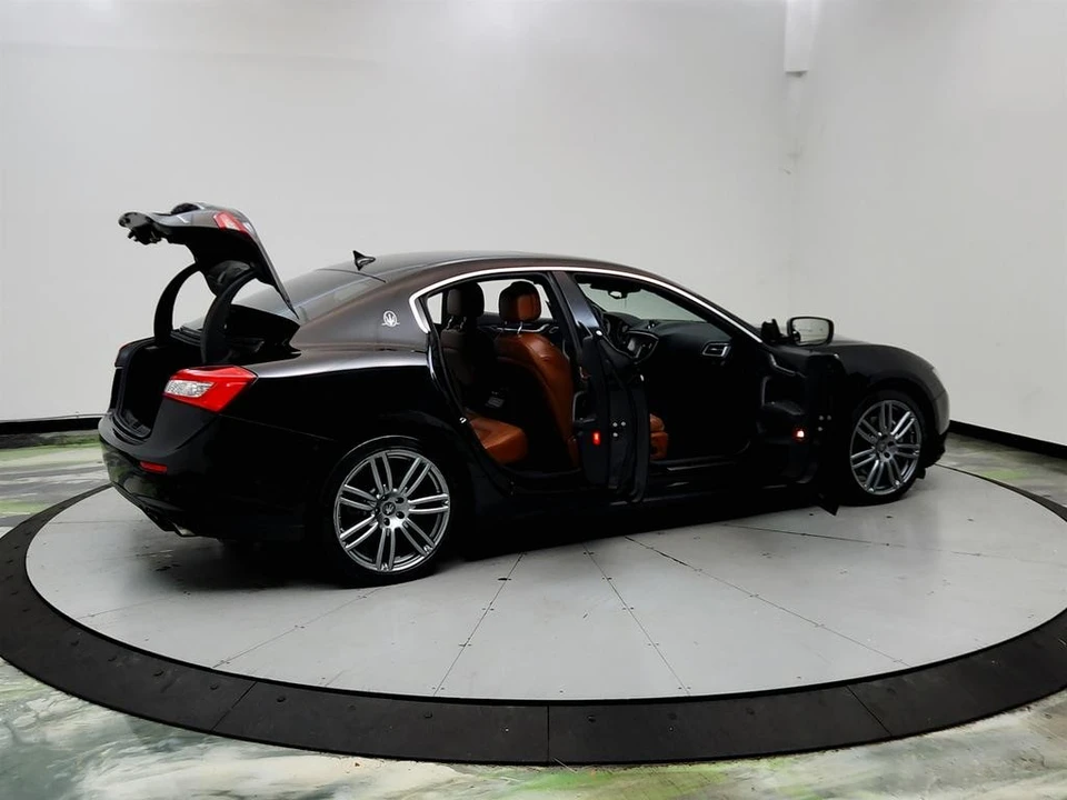 2016 Maserati Ghibli 3rd Gen - Image 11 of 31