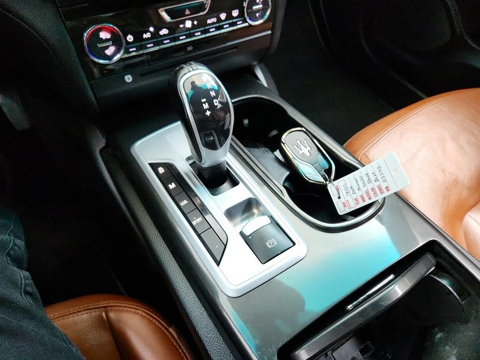 2016 Maserati Ghibli 3rd Gen - Image 18 of 31