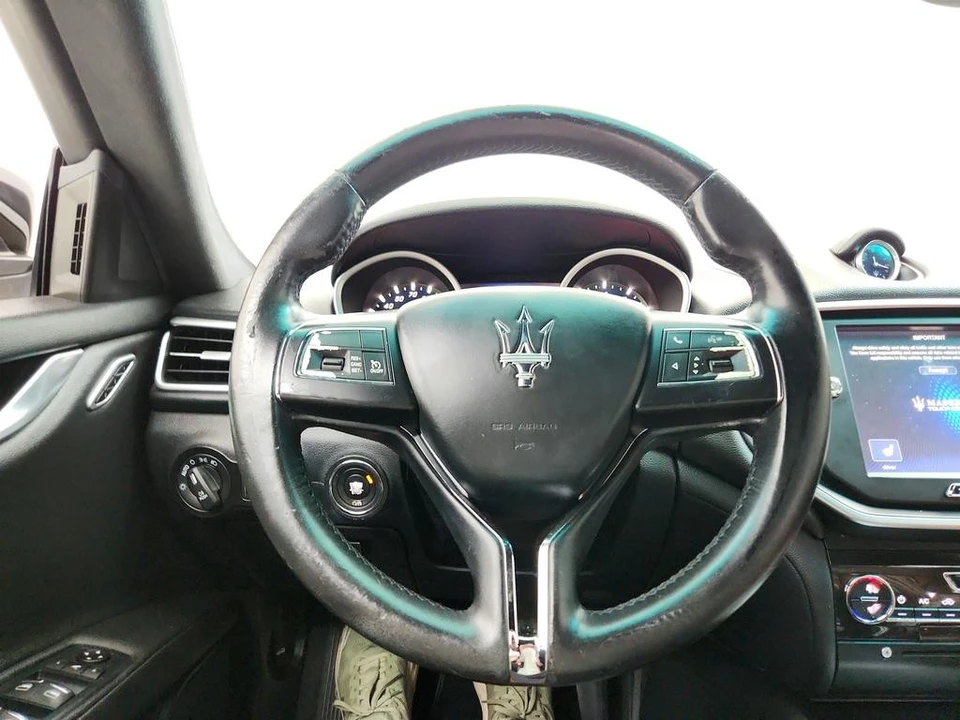 2016 Maserati Ghibli 3rd Gen - Image 17 of 31