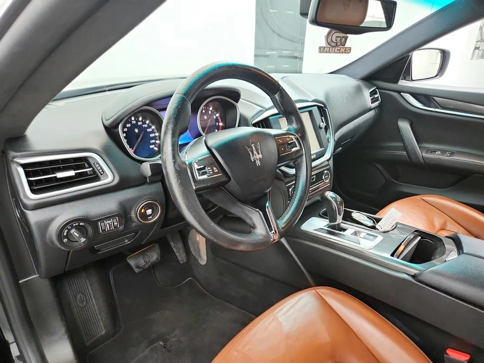 2016 Maserati Ghibli 3rd Gen - Image 13 of 31