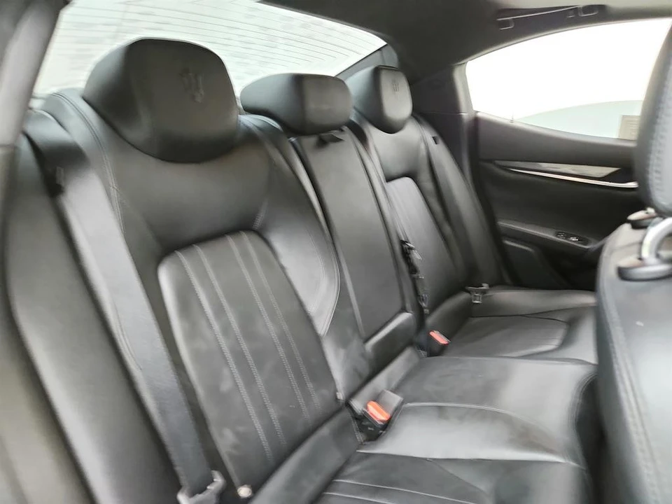 2016 Maserati Ghibli 3rd Gen - Image 29 of 31