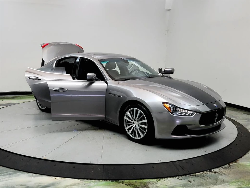 2016 Maserati Ghibli 3rd Gen - Image 10 of 31
