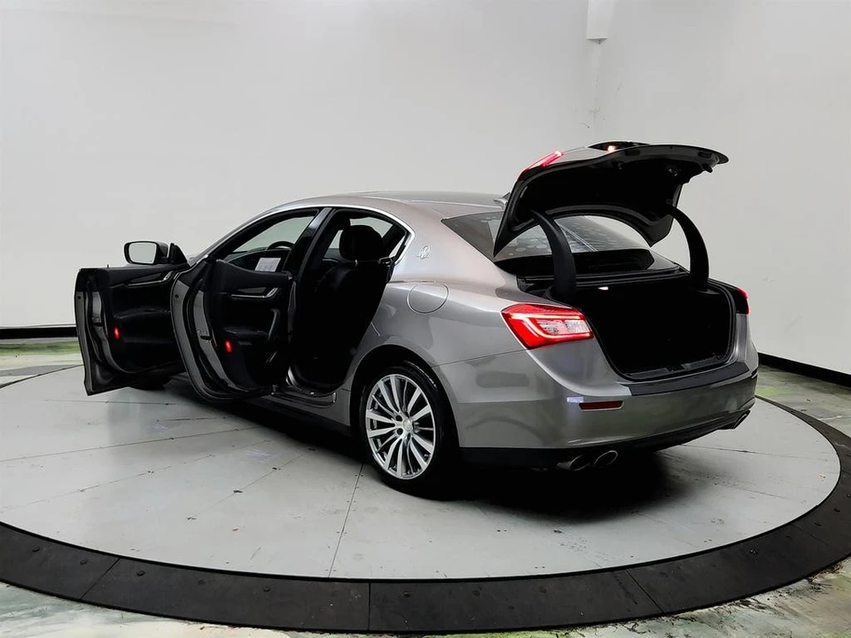 2016 Maserati Ghibli 3rd Gen - Image 12 of 31