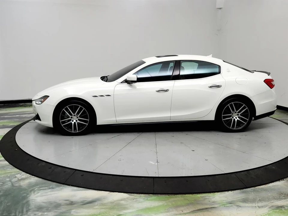 2016 Maserati Ghibli 3rd Gen - Image 8 of 31