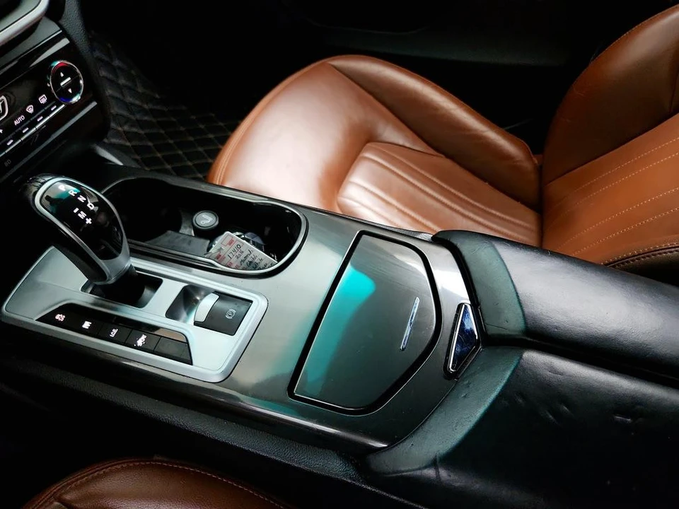 2016 Maserati Ghibli 3rd Gen - Image 18 of 31
