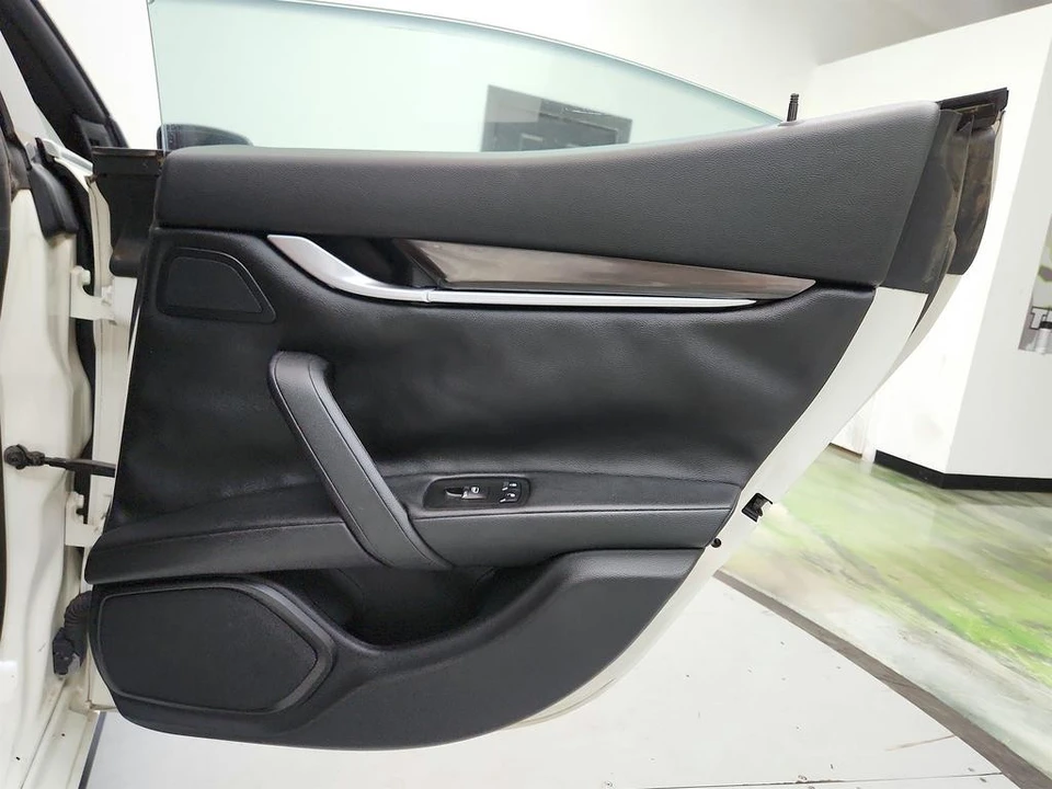 2016 Maserati Ghibli 3rd Gen - Image 30 of 31