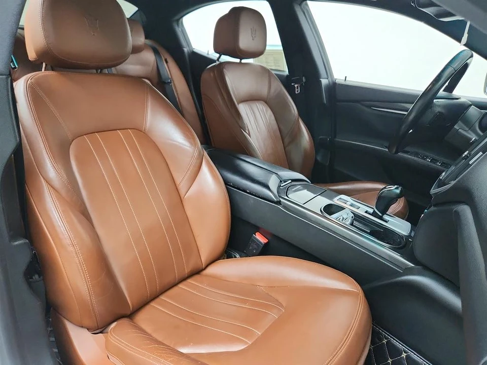2016 Maserati Ghibli 3rd Gen - Image 27 of 31