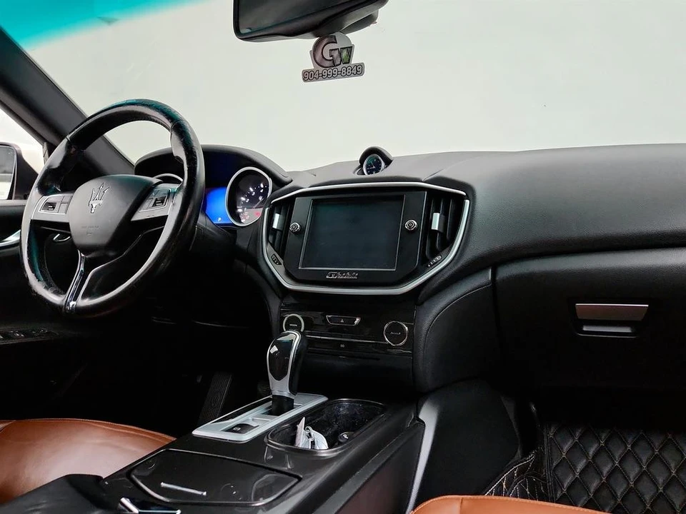 2016 Maserati Ghibli 3rd Gen - Image 26 of 31