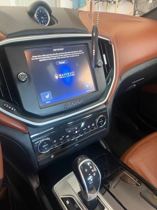 2016 Maserati Ghibli 3rd Gen - Image 7 of 10