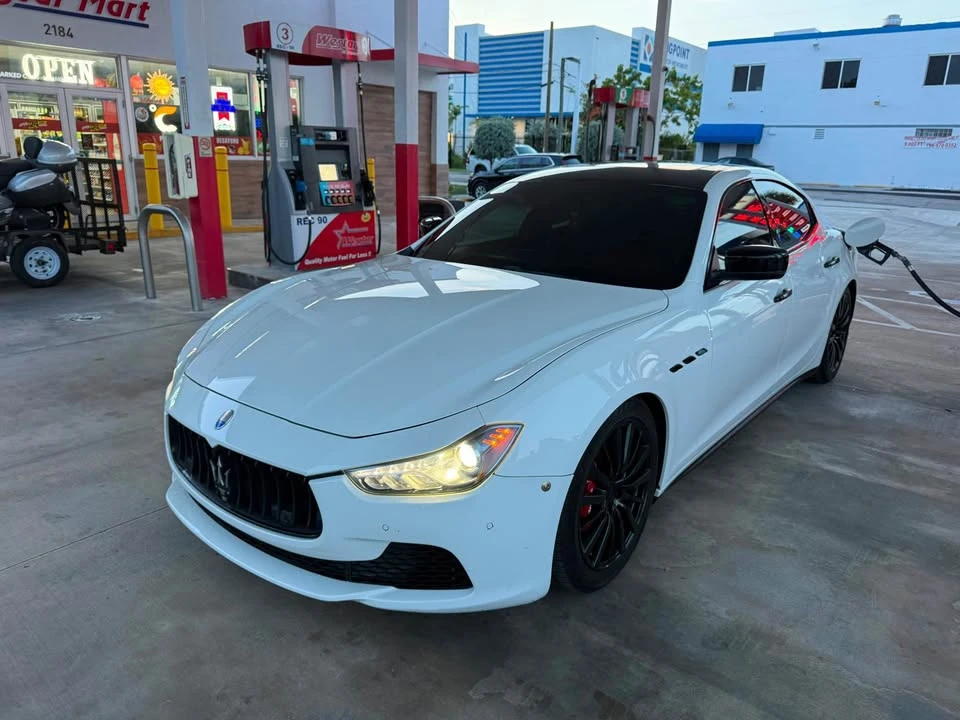 2016 Maserati Ghibli 3rd Gen - Image 2 of 11