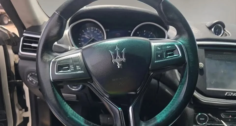 2016 Maserati Ghibli 3rd Gen - Image 11 of 20