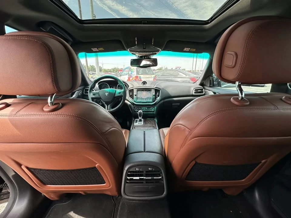 2016 Maserati Ghibli 3rd Gen - Image 15 of 20