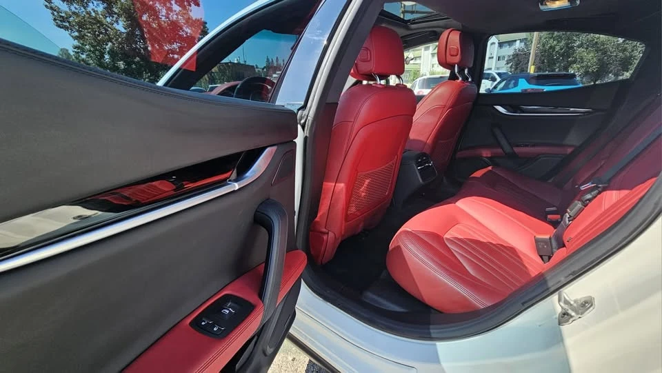 2016 Maserati Ghibli 3rd Gen - Image 14 of 19
