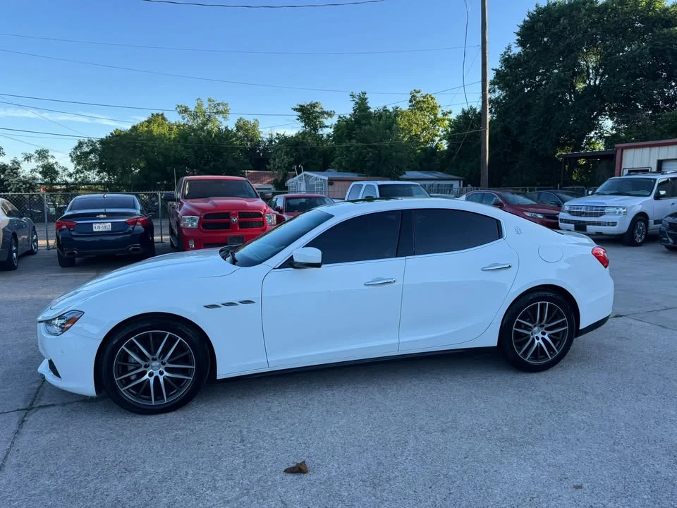 2016 Maserati Ghibli 3rd Gen - Image 16 of 19