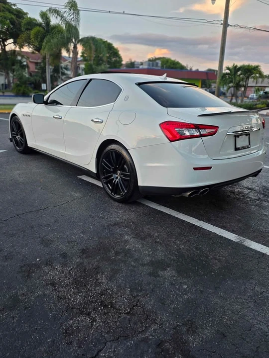 2016 Maserati Ghibli 3rd Gen - Image 5 of 13