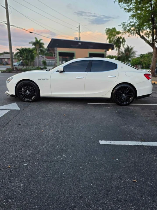 2016 Maserati Ghibli 3rd Gen - Image 8 of 13