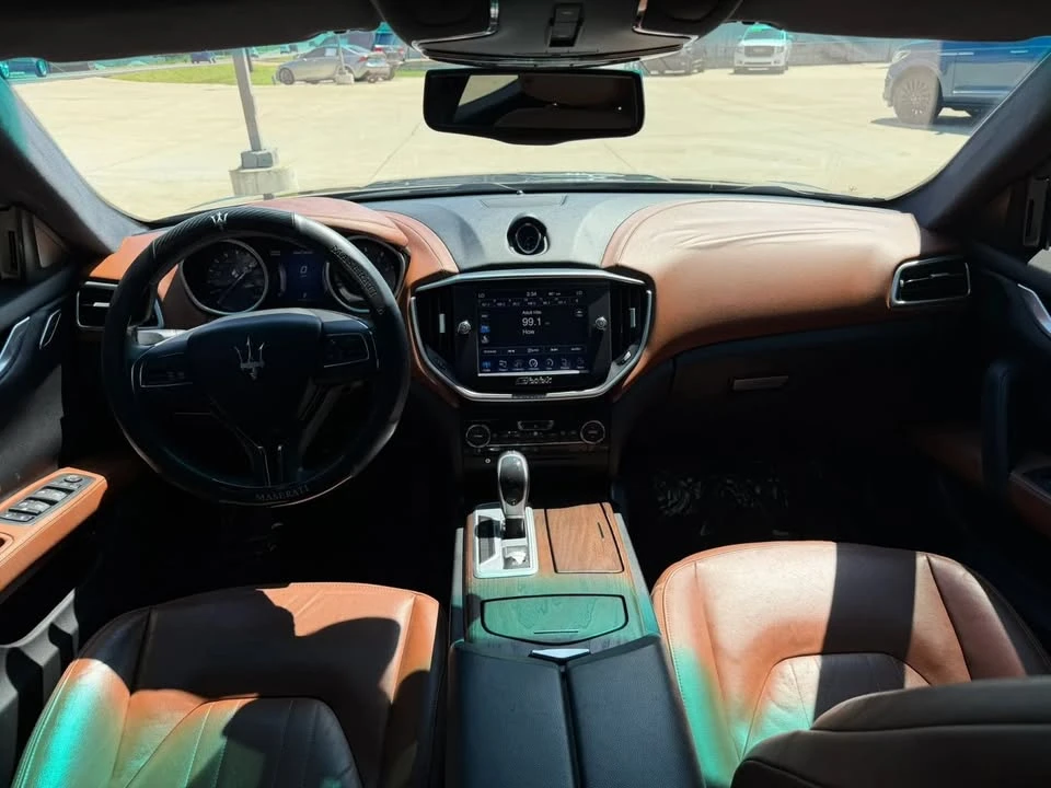 2016 Maserati Ghibli 3rd Gen - Image 17 of 20