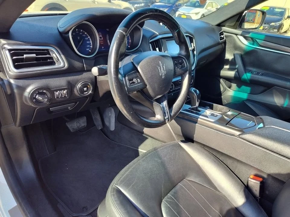 2016 Maserati Ghibli 3rd Gen - Image 16 of 20