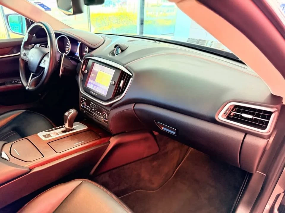 2016 Maserati Ghibli 3rd Gen - Image 10 of 20