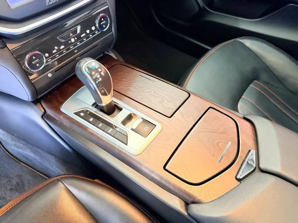 2016 Maserati Ghibli 3rd Gen - Image 16 of 20