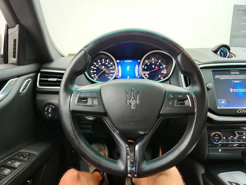 2016 Maserati Ghibli 3rd Gen - Image 17 of 20