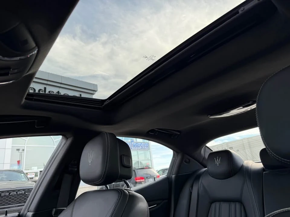 2016 Maserati Ghibli 3rd Gen - Image 12 of 15