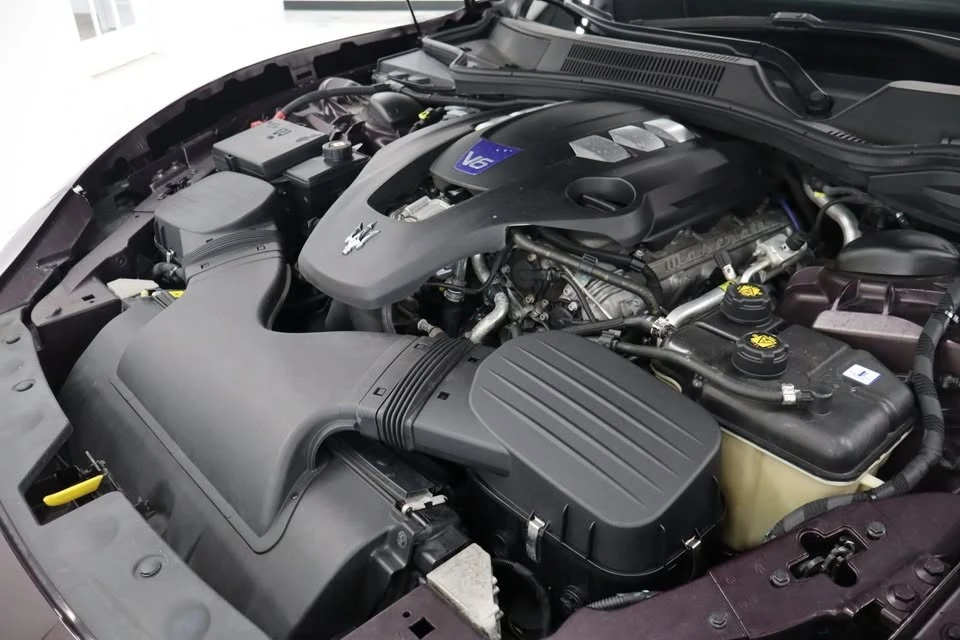 2016 Maserati Ghibli 3rd Gen - Image 18 of 20