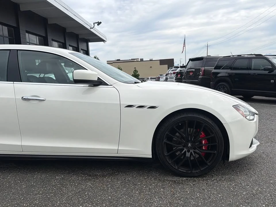 2016 Maserati Ghibli 3rd Gen - Image 13 of 20