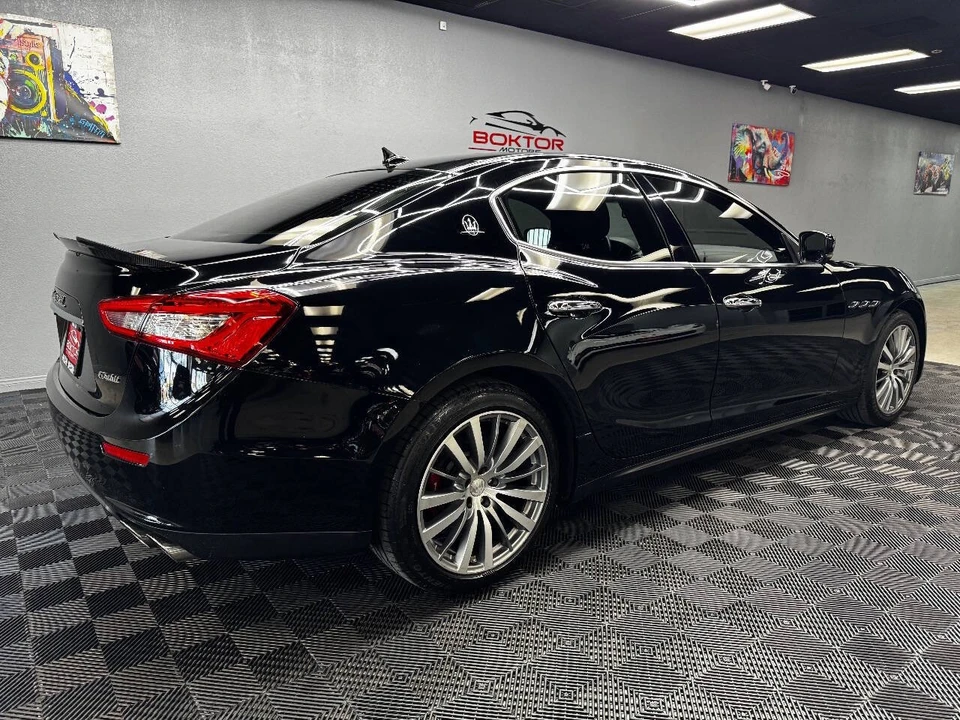 2016 Maserati Ghibli 3rd Gen - Image 13 of 21